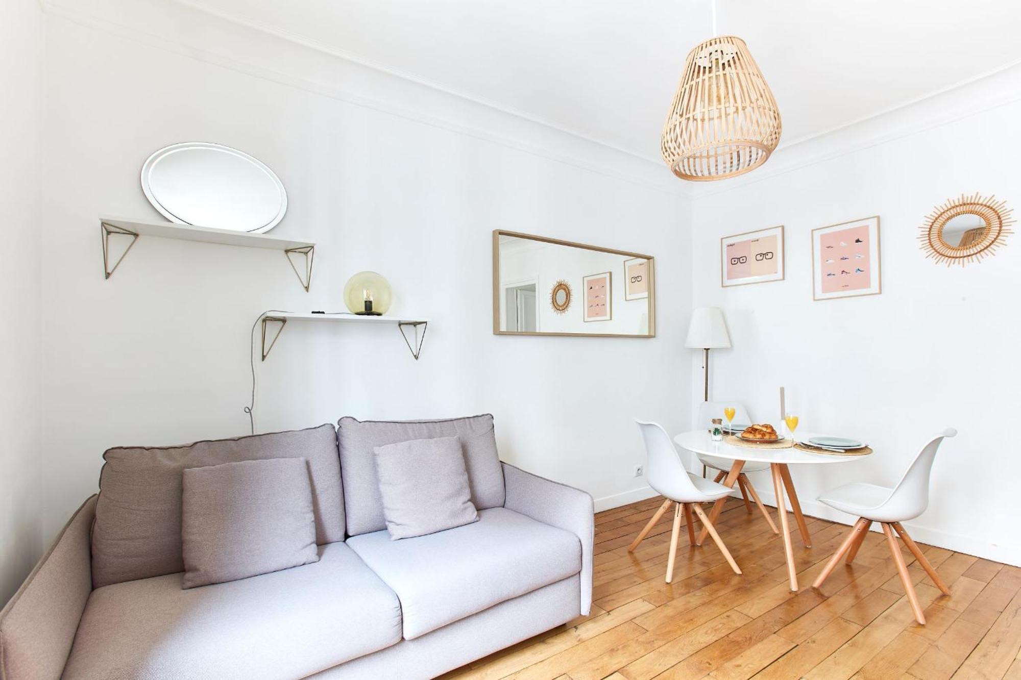 Montmartre & Rue Durantin - 1Br - Cityapartmentstay Párizs Kültér fotó