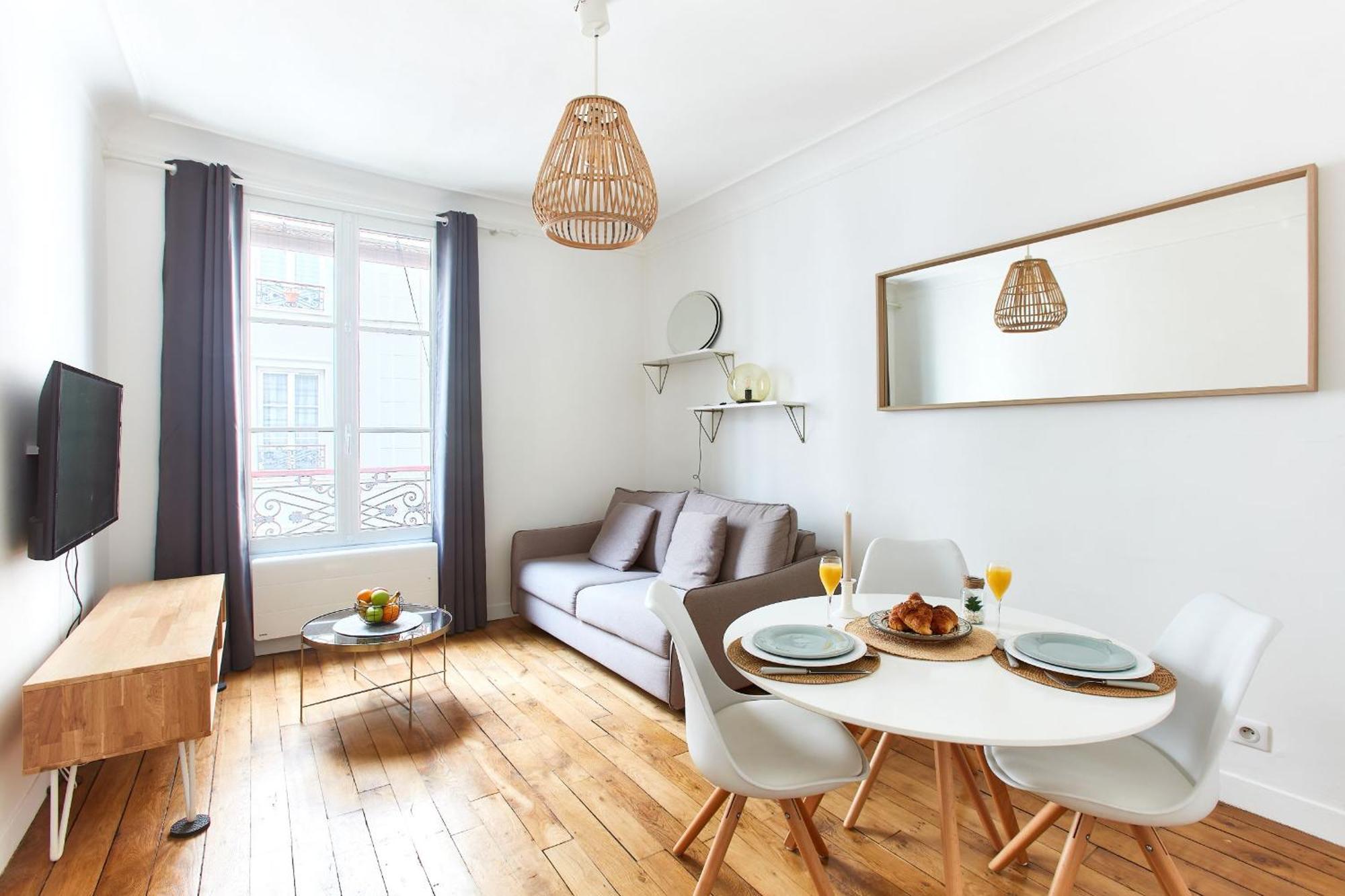 Montmartre & Rue Durantin - 1Br - Cityapartmentstay Párizs Kültér fotó
