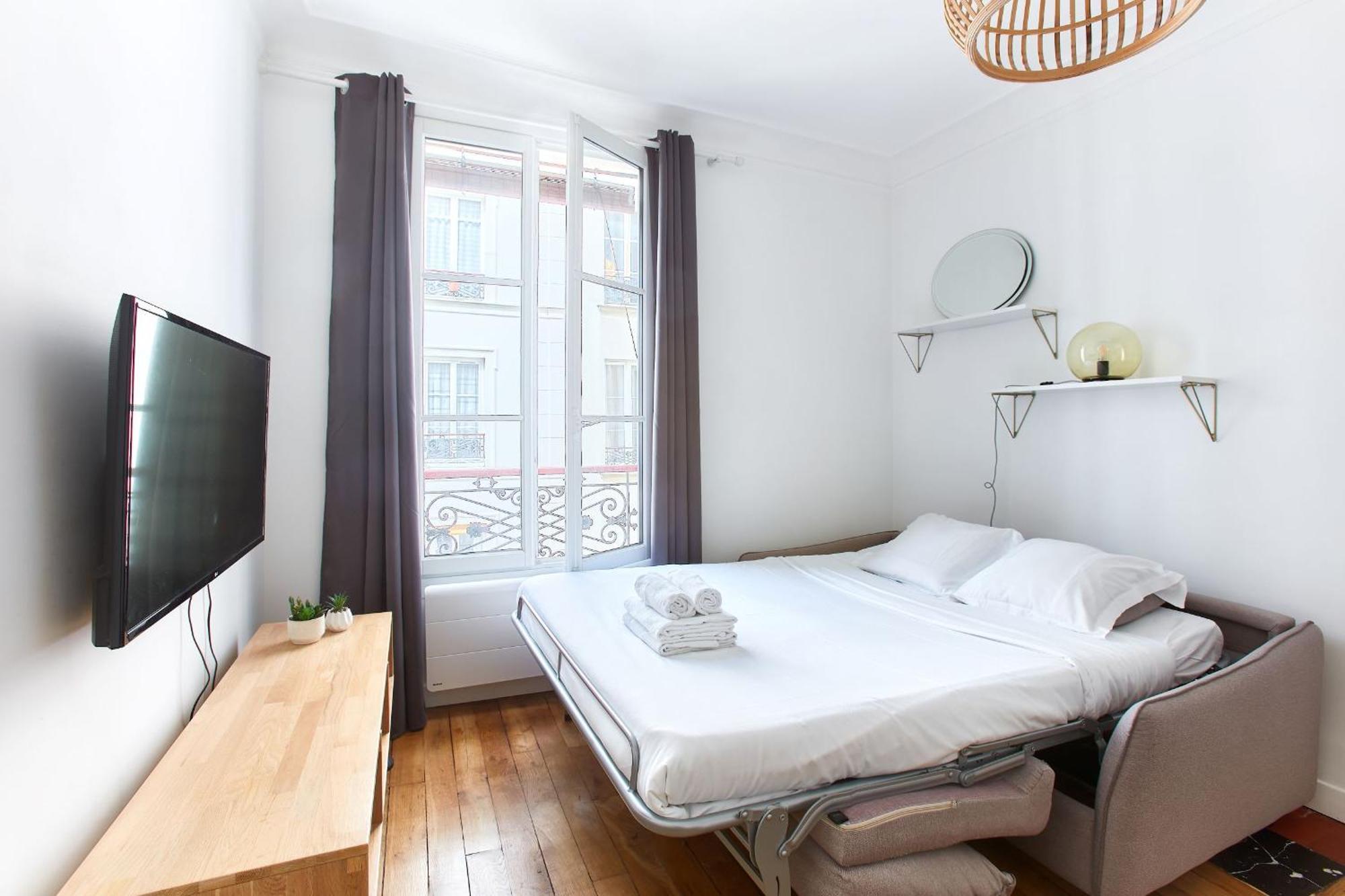 Montmartre & Rue Durantin - 1Br - Cityapartmentstay Párizs Kültér fotó