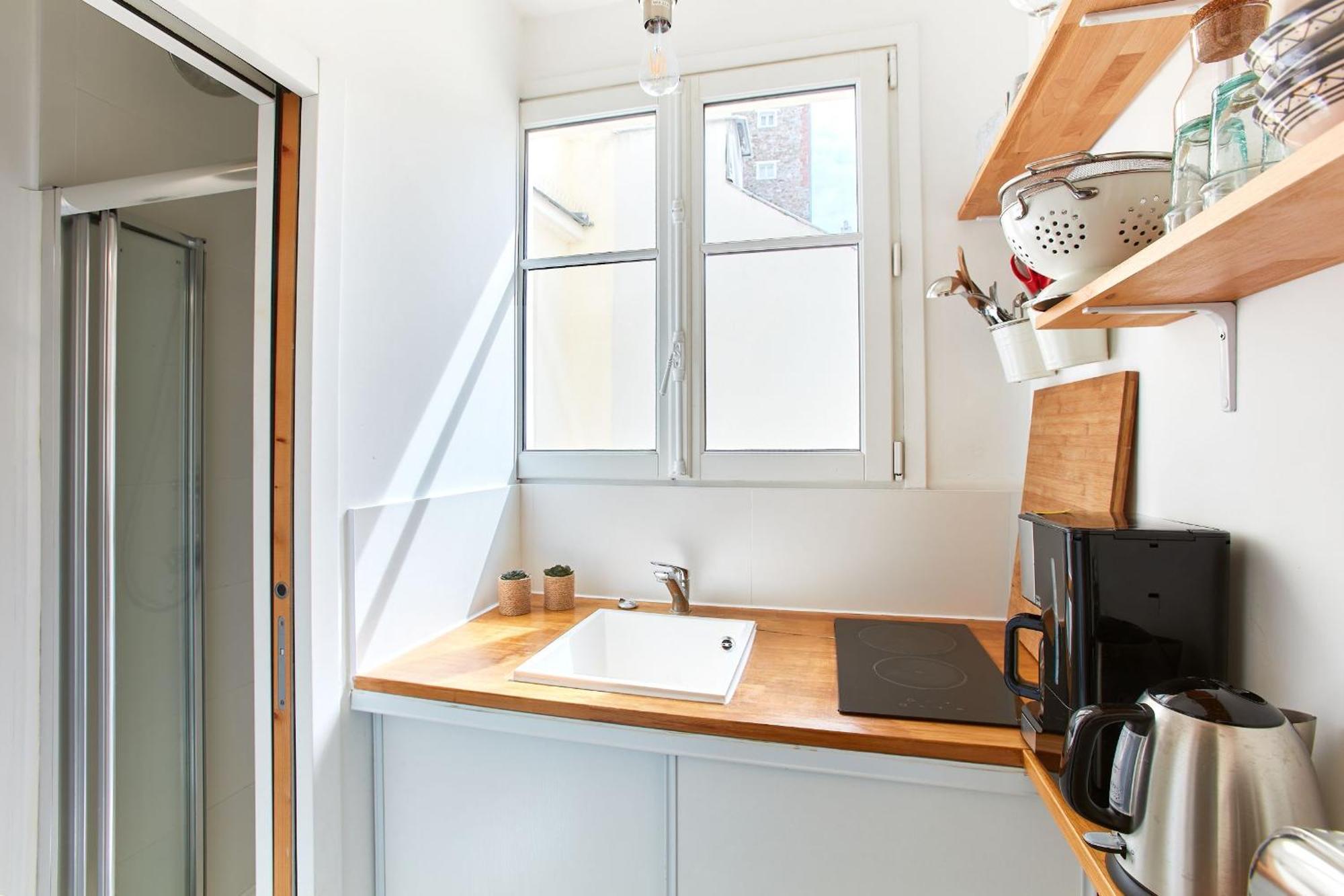 Montmartre & Rue Durantin - 1Br - Cityapartmentstay Párizs Kültér fotó