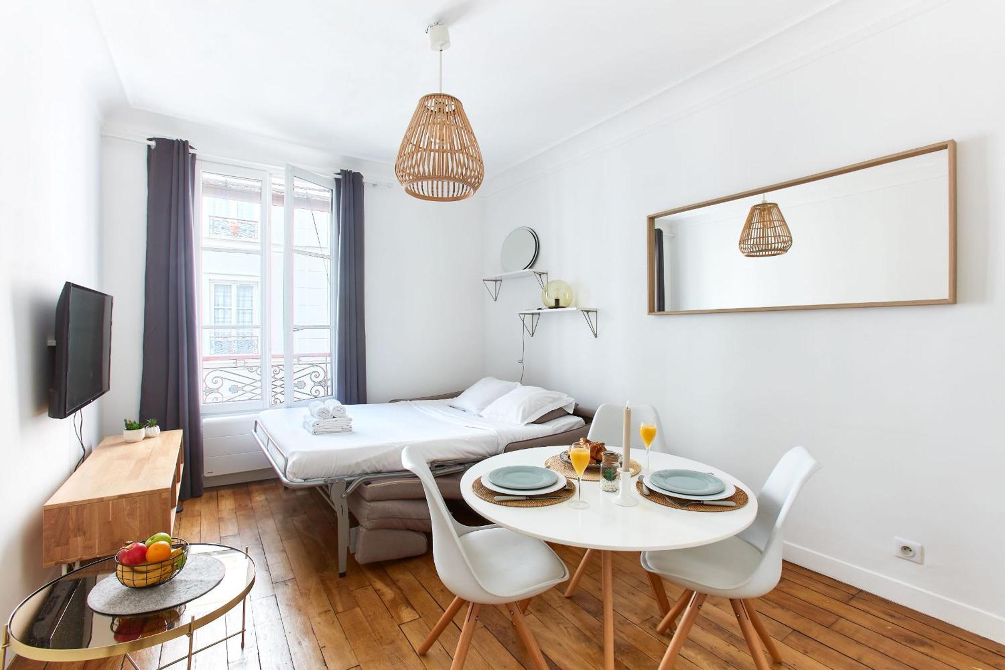 Montmartre & Rue Durantin - 1Br - Cityapartmentstay Párizs Kültér fotó